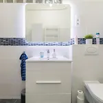 Downtown Gem Aircond Close To Heroes' Square 아파트 부다페스트