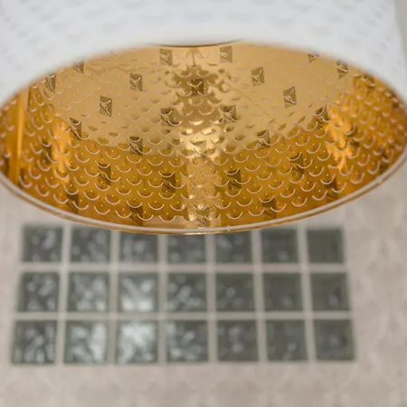 Downtown Gem Aircond Close To Heroes' Square Lejlighed *