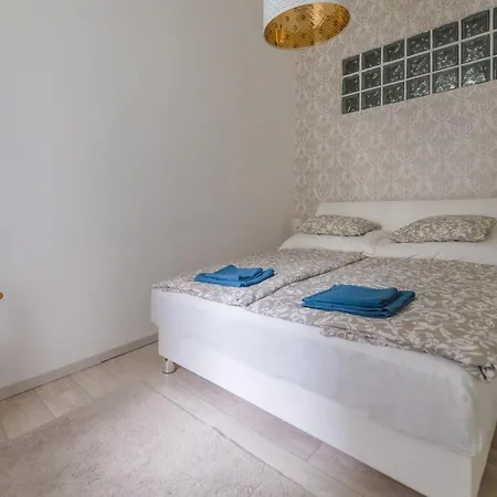 Lejlighed Downtown Gem Aircond Close To Heroes' Square Budapest