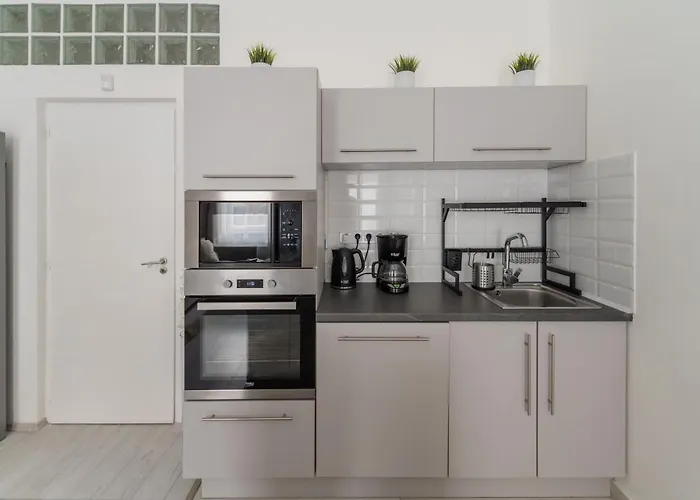 Downtown Gem Aircond Close To Heroes' Square Apartment Budapest